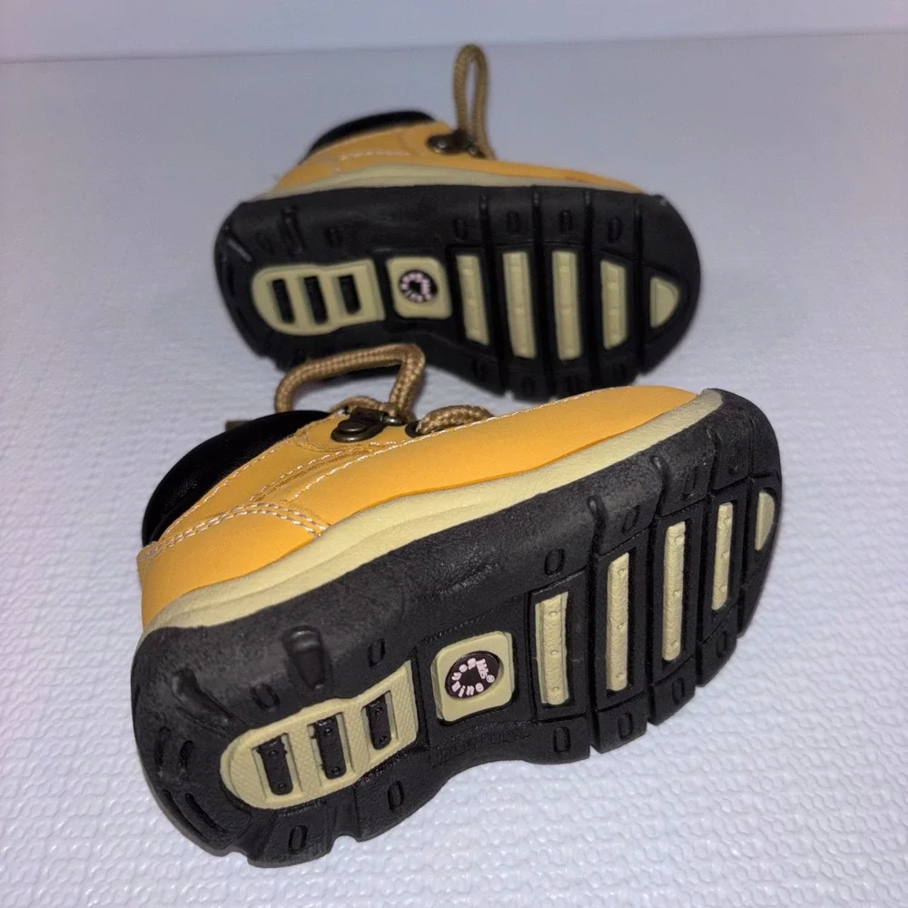 Genuine Kids From OshKosh Baby Toddler Ankle Boots Shoes‎ Lace Up Brown